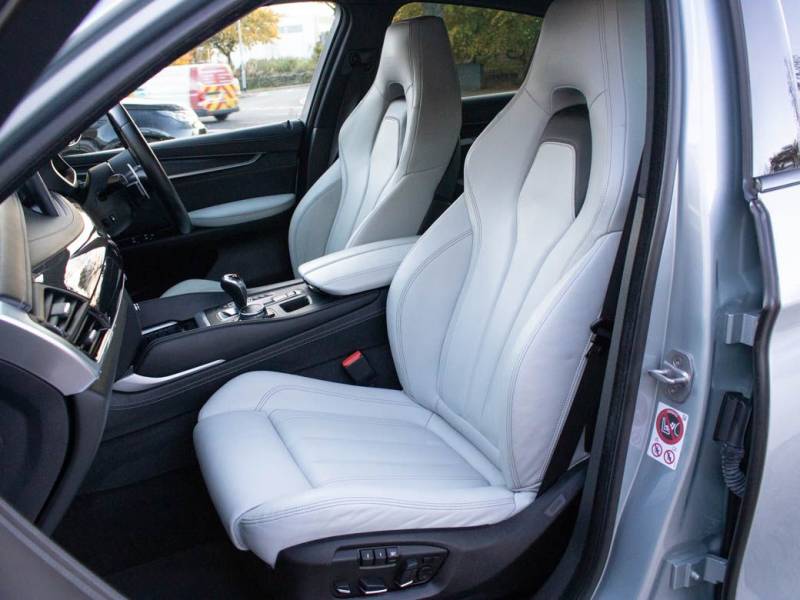 BMW X6 M   Registered:2015(65)