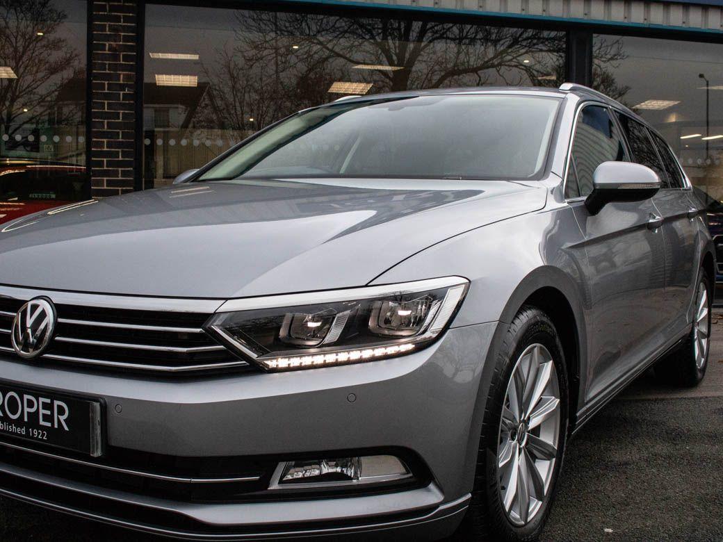 Volkswagen Passat 2.0 TDI SE Business Estate DSG Auto 150ps Estate Diesel Pyrite Silver Metallic