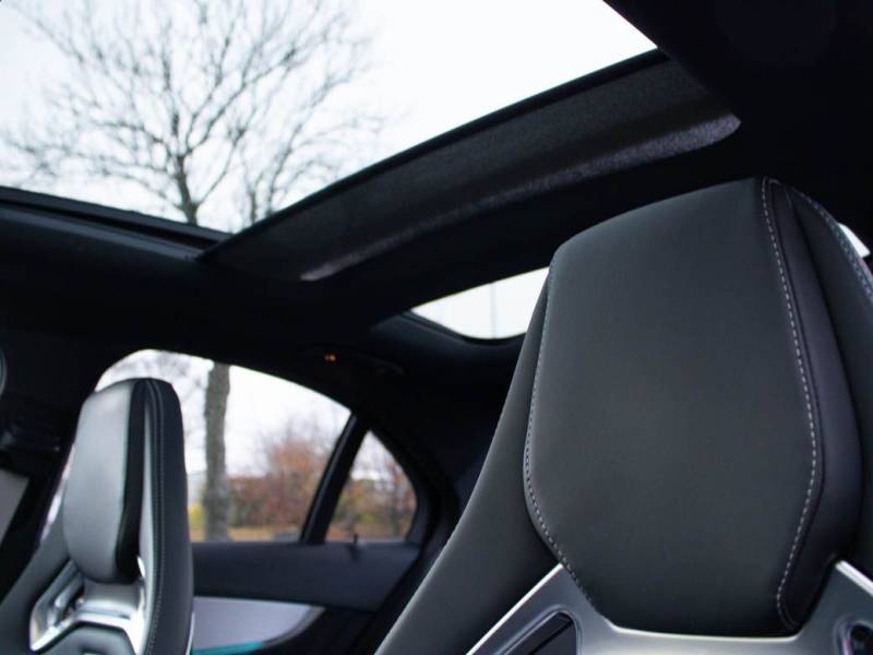 Mercedes Benz C Class   Registered:2017(67)