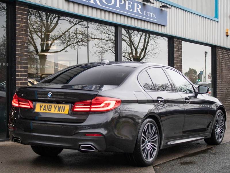 BMW 5 Series   Registered:2018(18)