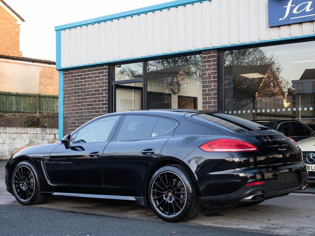 Porsche Panamera 3.0 V6 Diesel Tiptronic S 300ps Hatchback Diesel Jet Black Metallic