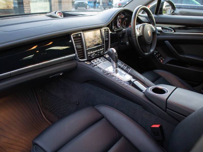 Porsche Panamera   Registered:2015(65)