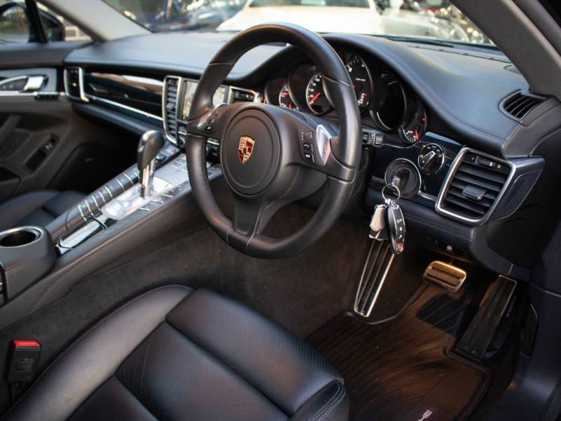 Porsche Panamera   Registered:2015(65)