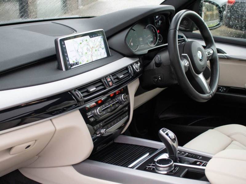 BMW X5   Registered:2017(17)