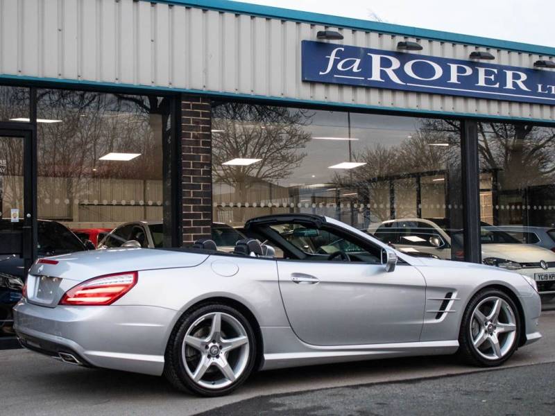 Mercedes Benz SL Class   Registered:2013(13)