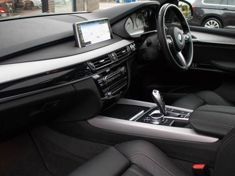 BMW X5   Registered:2018(18)