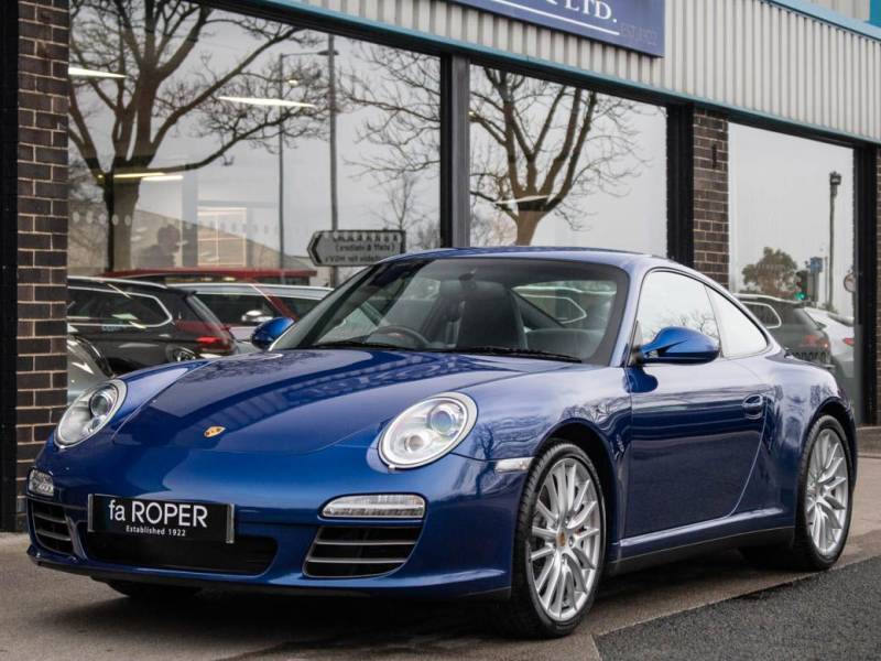 Porsche 911   Registered:2009(09)